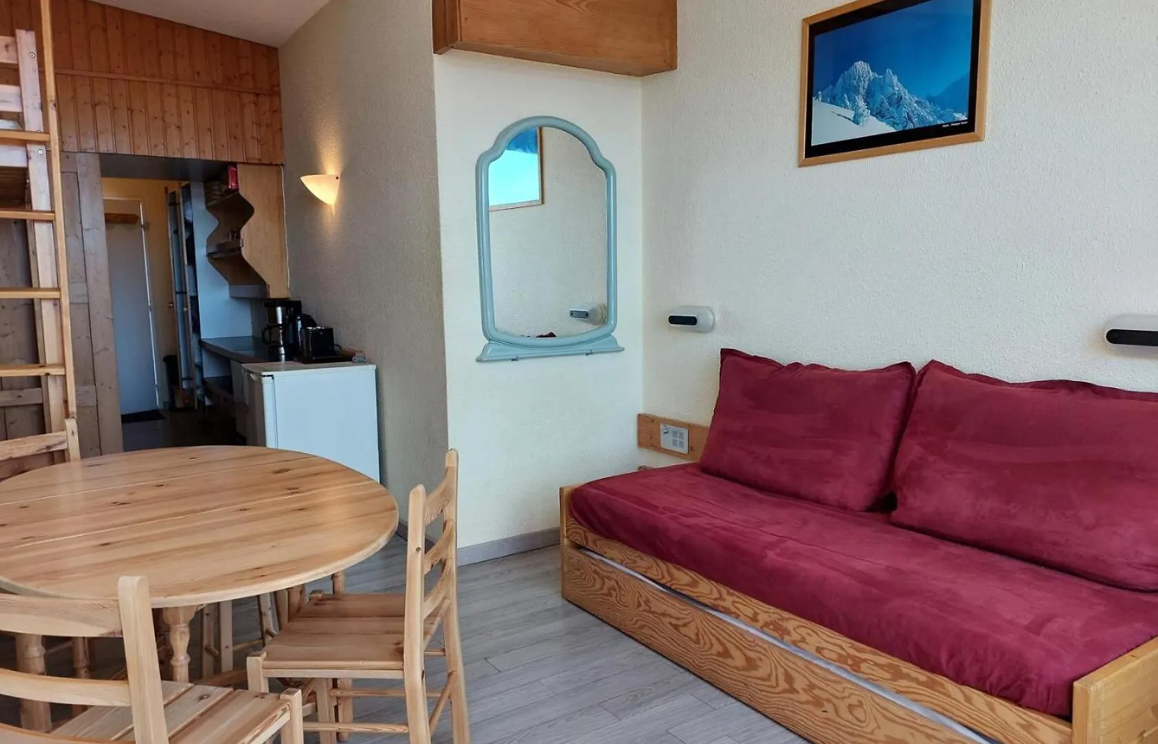 Residence Belles Challes - Studio 4 Personnes A Arc 1800 Skis Aux Pieds Et Proche Des Commerces Dans Le Village Du Charvet Mae-1962 Les Arcs  شقة Les Arcs (Savoie)